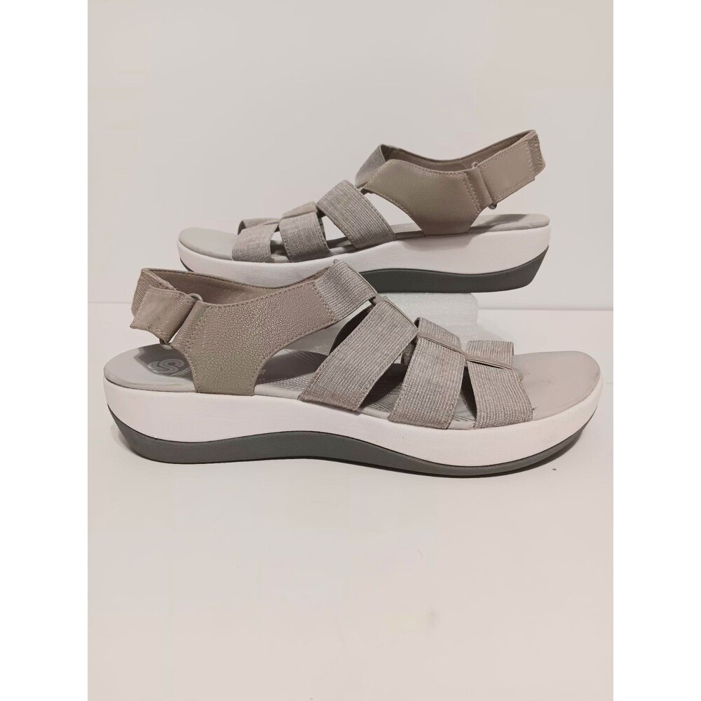 Clark's Cloudsteppers Soft Cushion Tan Slip On Sandals Women's Sz 9